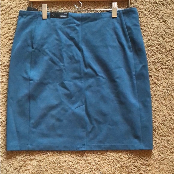 Liverpool Pencil Skirt - Picture 2 of 3